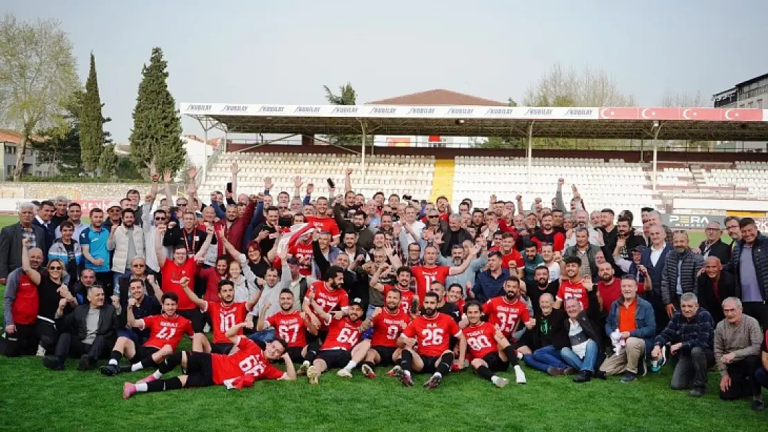 Ayvalıkgücü Belediyespor 6 yıl sonra yeniden 3. ligde