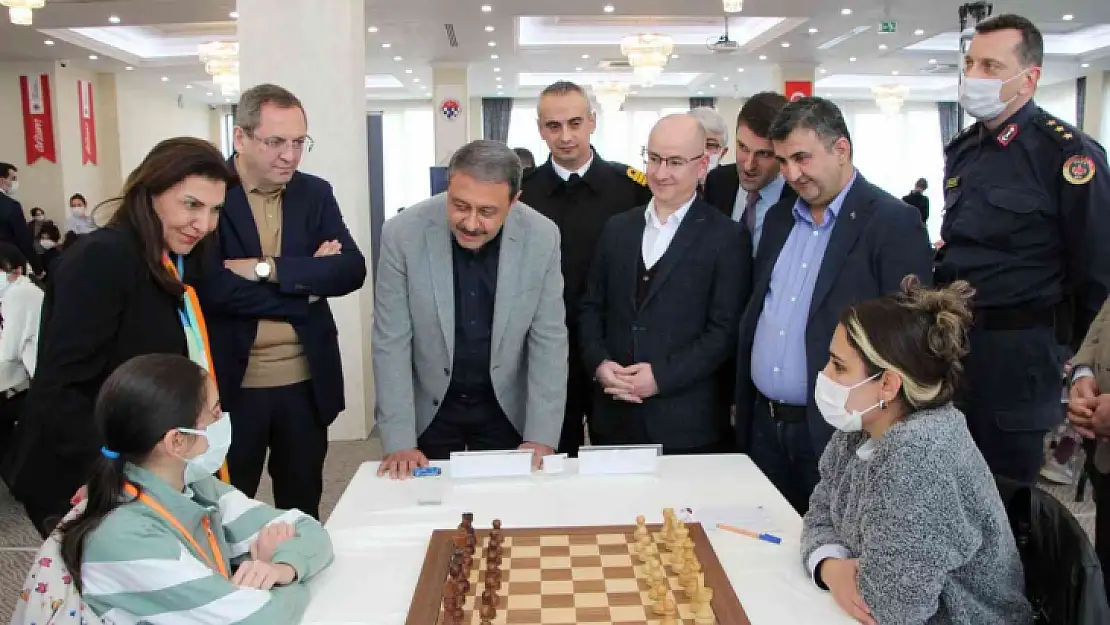 Türkiye Kadınlar Satranç Şampiyonası başladı