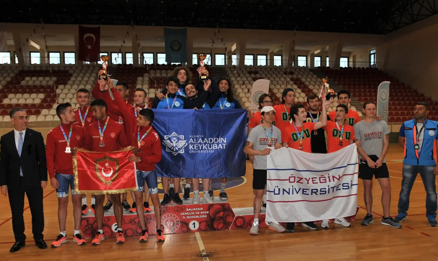 Üniversiteler Triatlon Türkiye şampiyonası tamamlandı