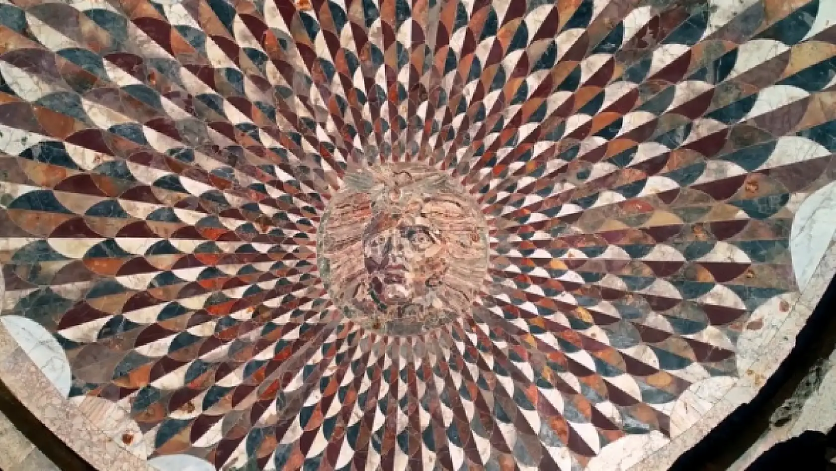 Gladyatörler şehri Kibyra, görenleri hayran bırakıyor