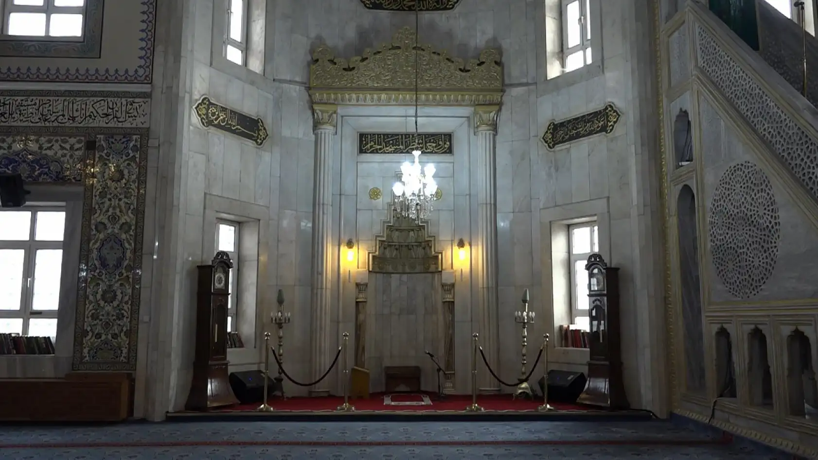 Türkiye'nin ilk asansörlü camisi Ramazan ayına hazır