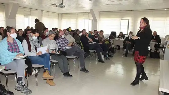 Balıkesir Tıbbı ve Aromatik Bitki Yetiştiriciliği Eğitim Merkezi oldu