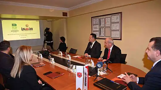 Başkan Yılmaz, savunma sanayi üreticisi fabrikayı gezdi