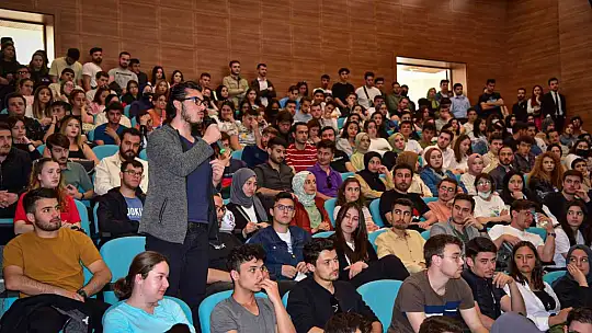 BAÜN'de öğrenci-rektör buluşması gerçekleşti