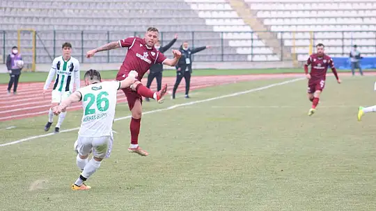 Spor Toto 1. Lig: Bandırmaspor 3 - Denizlispor 0 (İlk yarı sonucu)
