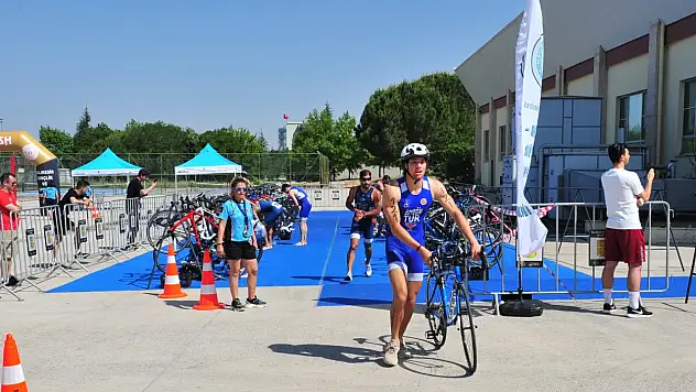 Üniversiteler Triatlon Türkiye şampiyonası tamamlandı