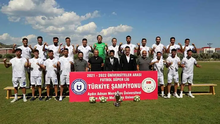 ADÜ Rektörü Aldemir şampiyon sporcular ile bir araya geldi