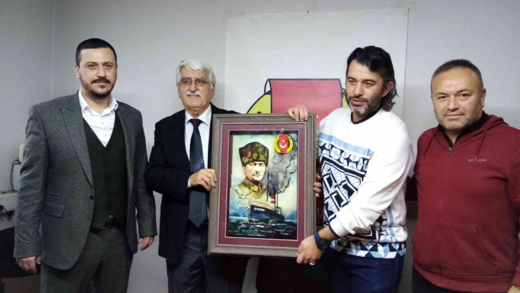 Bandırmaspor Başkanı Onur Göçmez: 'Kupada üç büyüklerden birini isteriz'