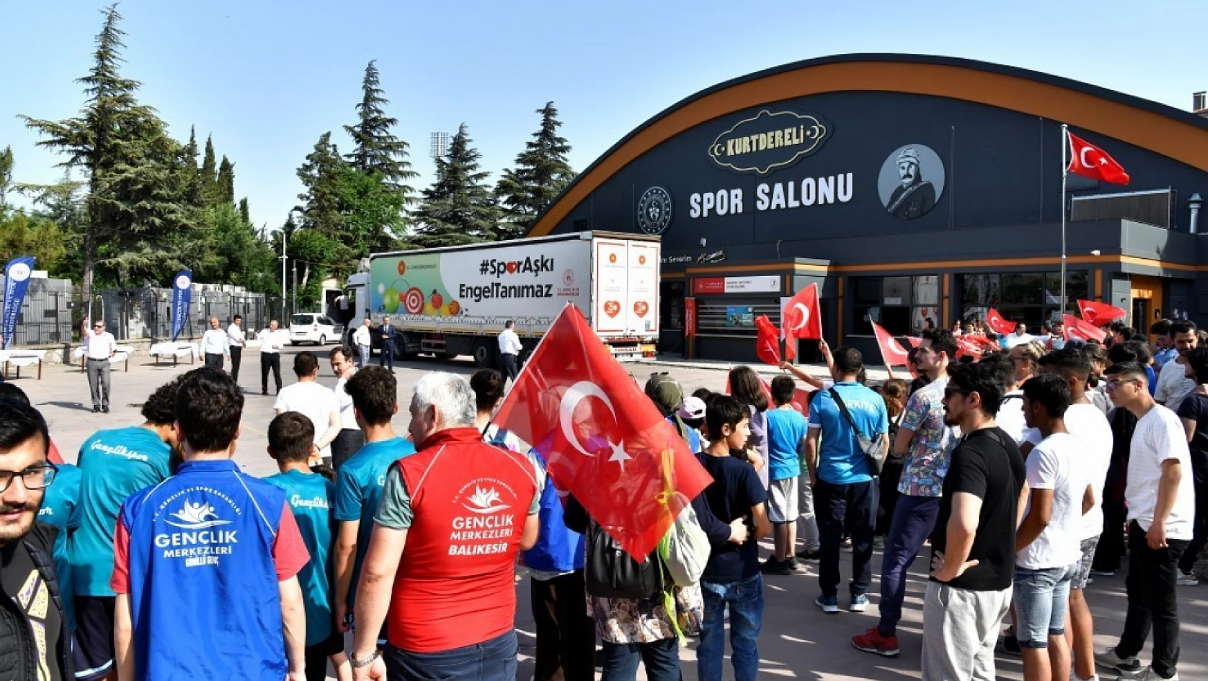 Cumhurbaşkanlığı Spor tırı Balıkesir'de