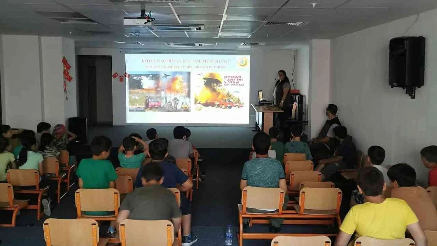Köyceğiz'de öğrencilere orman yangınlarının önlenmesi eğitimi  verildi