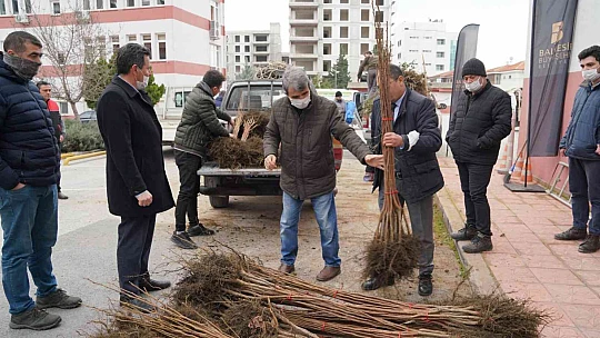 Balıkesir Büyükşehir Belediyesi'nden üreticiye 15 milyon destek
