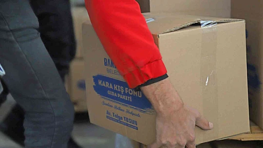 Bandırma Belediyesi'nden 3 bin aileye bakliyat yardımı yapıldı