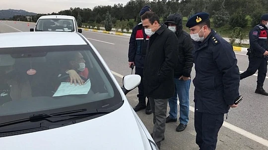 Burhaniye Kaymakamı Koronavirüs denetimlerine katıldı