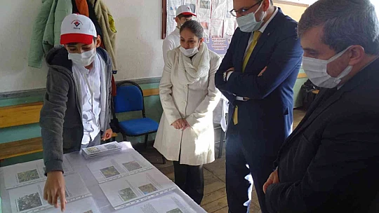 Çamdibi Ortaokulu'nda TÜBİTAK 4006 Bilim Fuarı yapıldı
