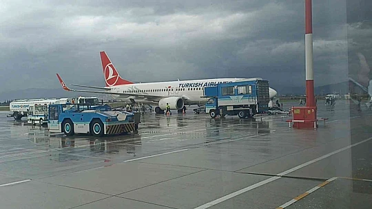 Koca Seyit Havalimanı yolcu sayısını yüzde 68 arttırdı
