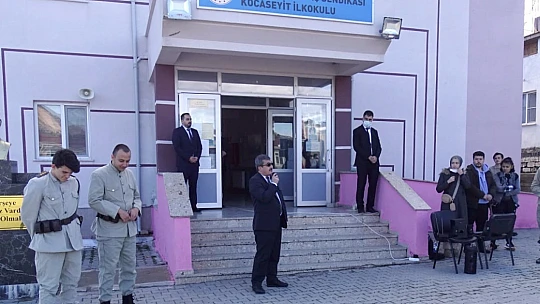 Koca Seyit'in torunlarına 'Koca Seyit' tiyatrosu