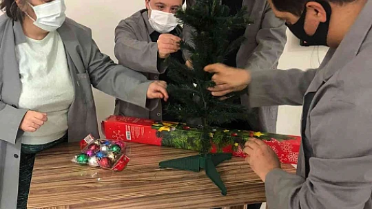 Sosyal belediye Ayvalık'ın özel çocuklarından yeni yıl hazırlıkları