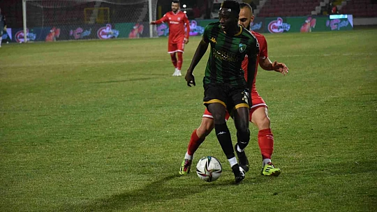 Spor Toto 1. Lig: Balıkesirspor: 1 - Kocaelispor: 2