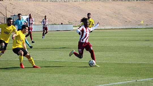 Spor Toto 1. Lig: Bandırmaspor: 0 - İstanbulspor: 0
