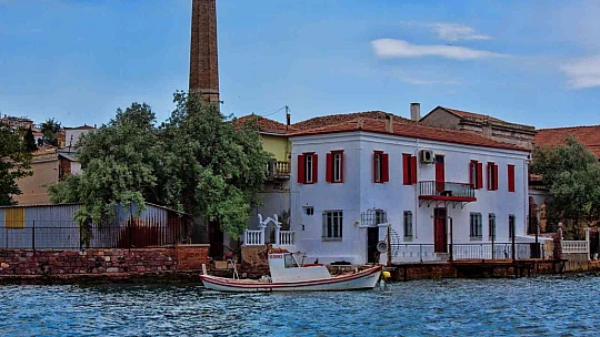 Turizmde Kuzey Ege'nin yıldızı Ayvalık, Travel Turkey'de