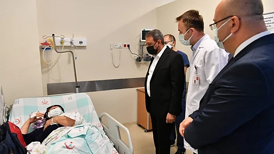 Vali Hasan Şıldak'tan kazazedelere geçmiş olsun ziyareti